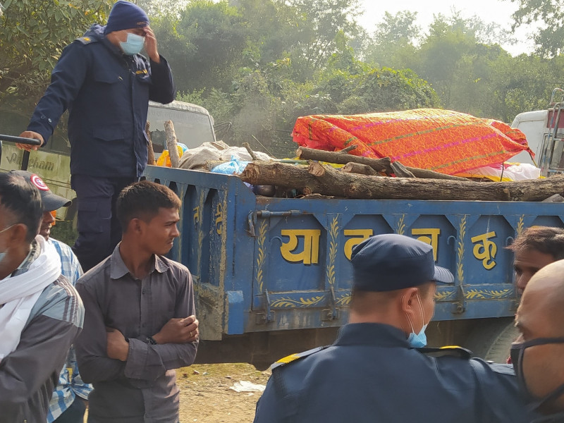 अर्कैसँग लागेर धोका दिन थालि भनेर कुटेकाे, मरिपाे हालिछे !